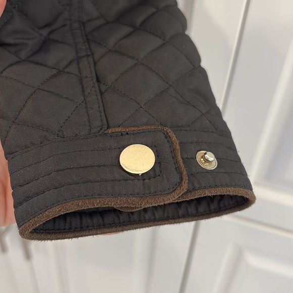 Suzy shier black jacket with gold color trim. Side pockets with zipper. - Picture 2 of 6